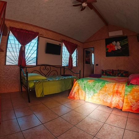 Inaiti Lodge Папеэте Экстерьер фото